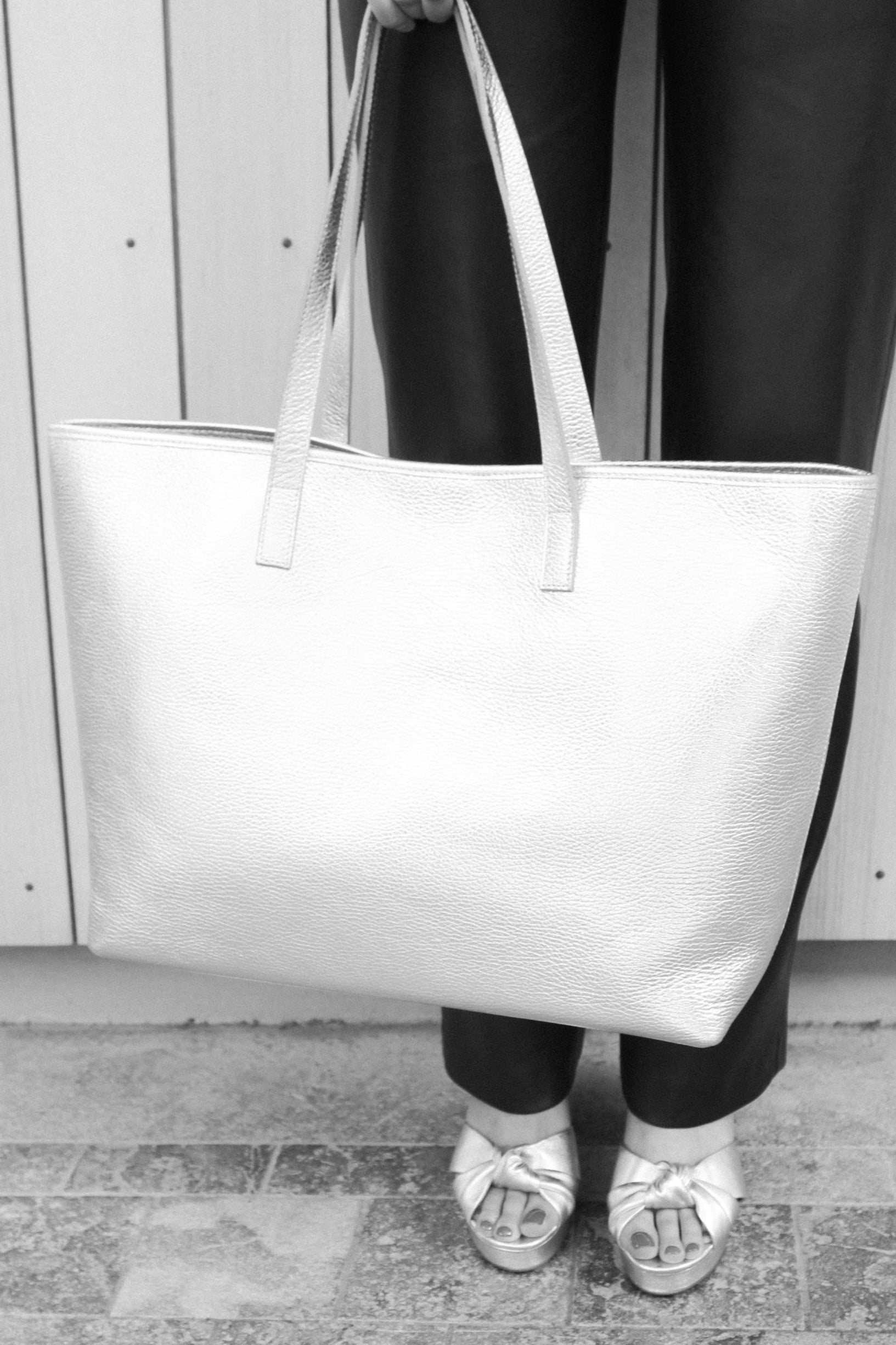 Loulou Zip Tote